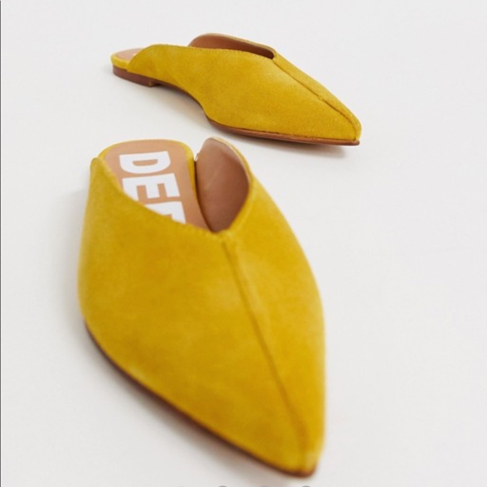 LEATHER MULES IN MUSTERED COLOR (made in Spain)